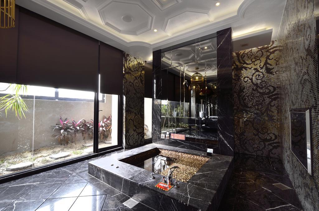 Taichung Ease Motel Taiping  Ngoại thất bức ảnh